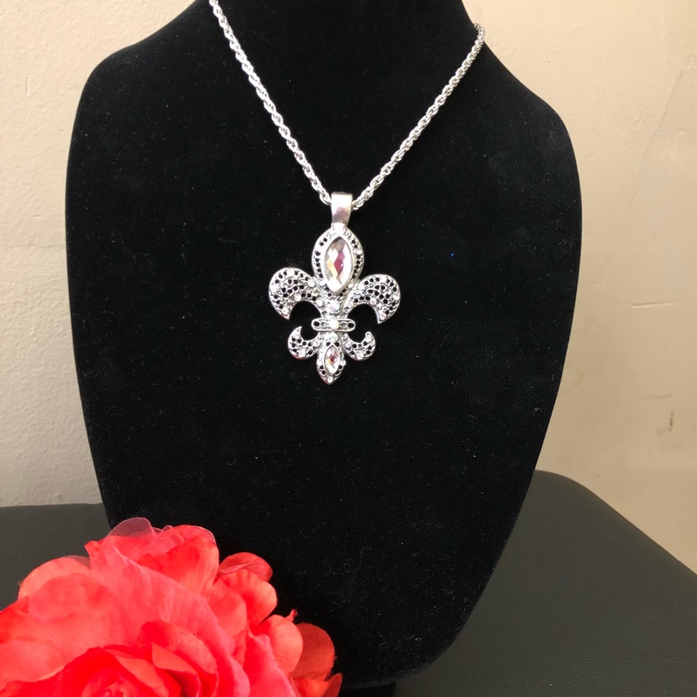 Beautiful long necklace